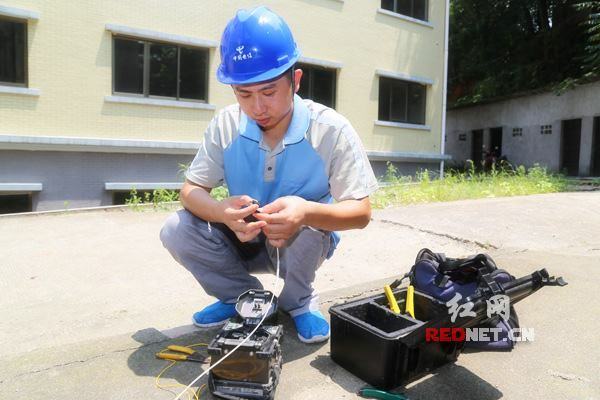 光皮线价格,16芯室外单模光缆,安达光缆厂